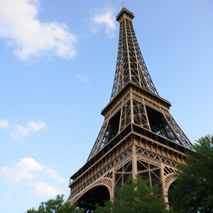 The Eiffel Tower, Paris: A Monument to Elegance and Innovation